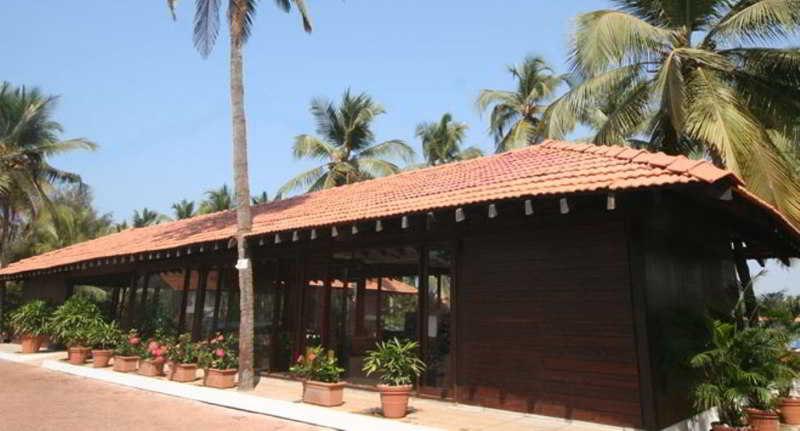 Marquis Beach Resort Candolim Εξωτερικό φωτογραφία